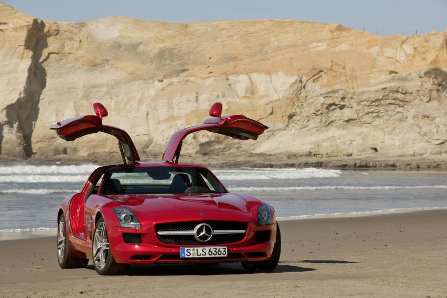  Mercedes-Benz SLS AMG 2010 года  (фото 214 из 526)